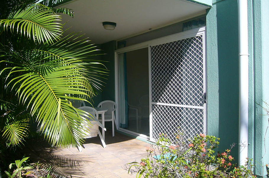 Permanent & Short Term Accommodation Rentals - Cairns Northern Beaches